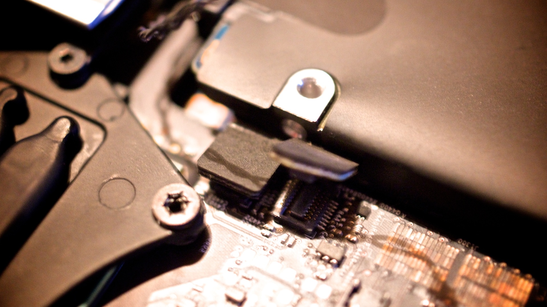 Plextor_M5S_SSD_in_Macmini2010_1151.jpg Plextor M5S SSD in Macmini2010 1151