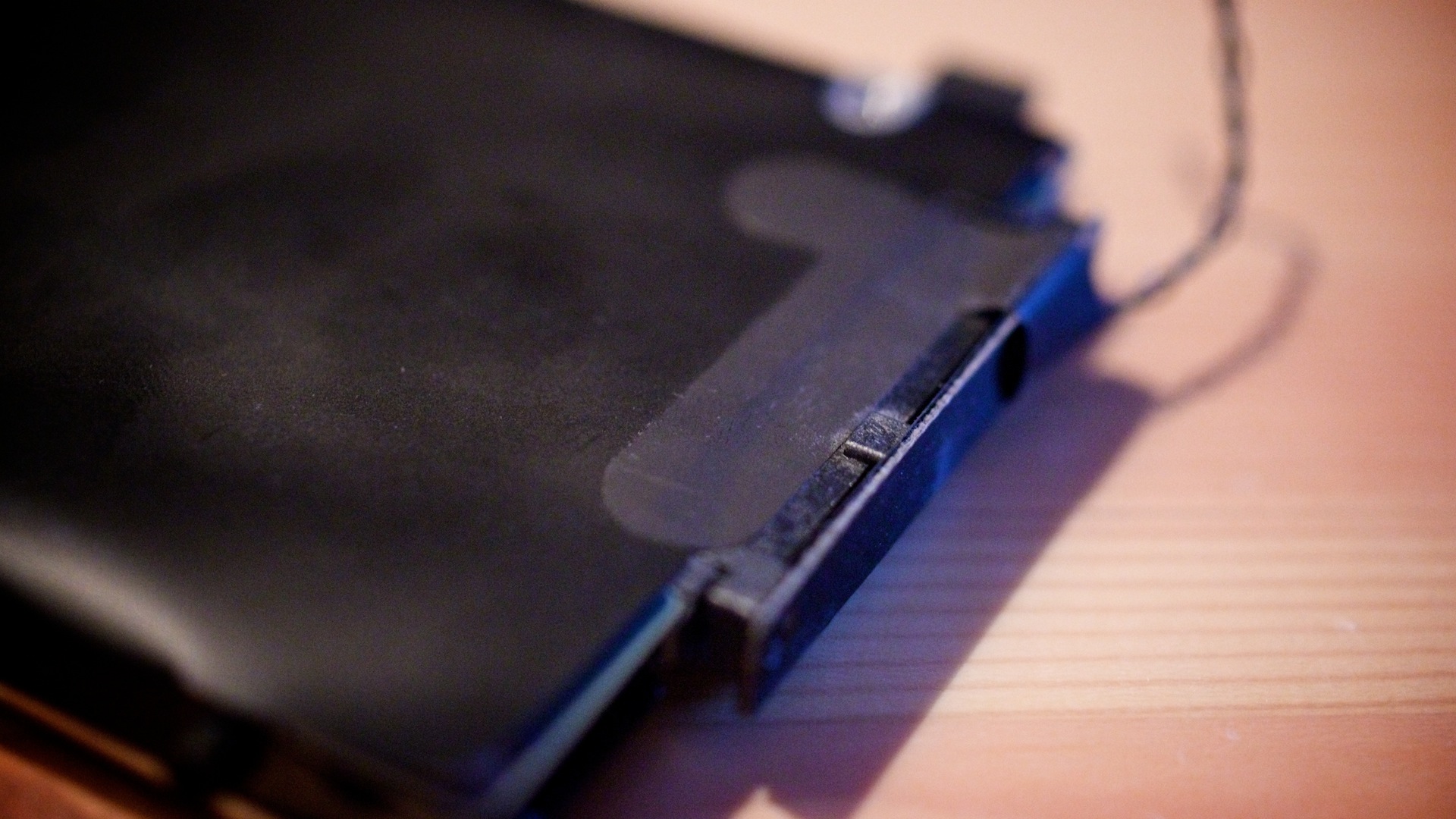 Plextor_M5S_SSD_in_Macmini2010_1168.jpg Plextor M5S SSD in Macmini2010 1168