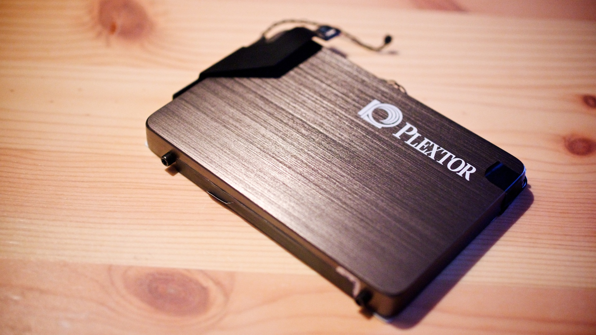 Plextor_M5S_SSD_in_Macmini2010_1185.jpg Plextor M5S SSD in Macmini2010 1185