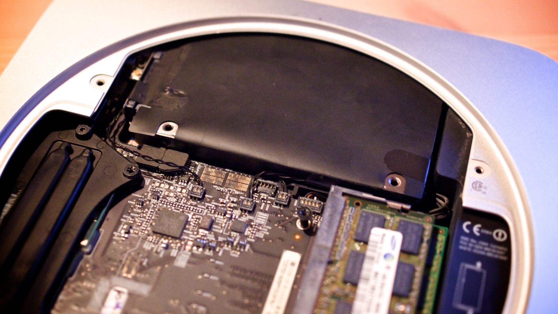 Plextor_M5S_SSD_in_Macmini2010_1188.jpg Plextor M5S SSD in Macmini2010 1188